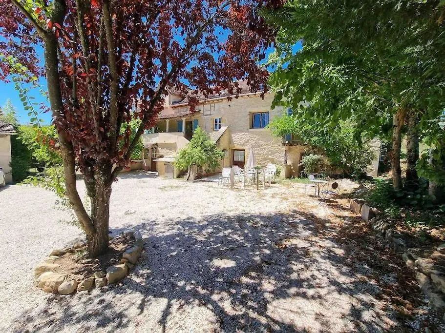 Le Belvertine - En-Suite Chambre D'Hote Parisot  Διαμέρισμα